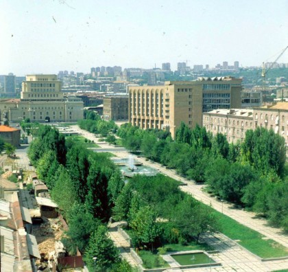 Գլխավոր պողոտան անցյալում