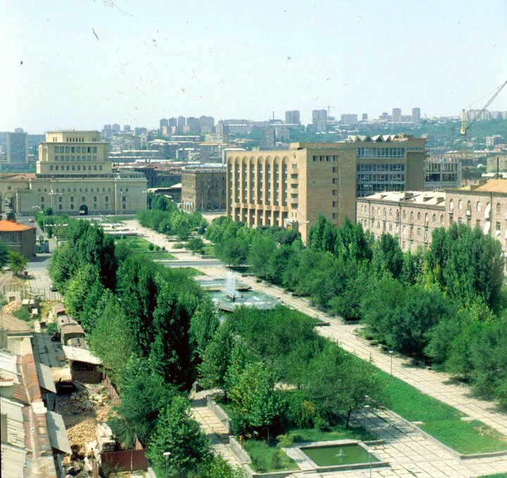 Քանդենք, ինչը խնամել չենք կարող